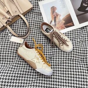 Golden Goose Premium Cream Trainers